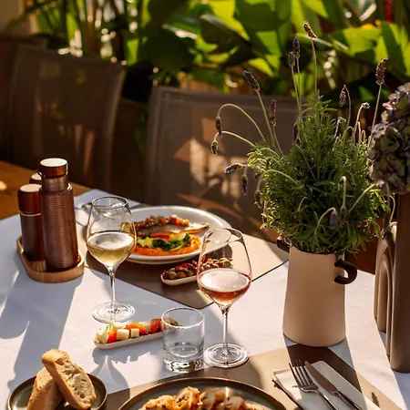 Hotel Boutique Fabulite Antibes